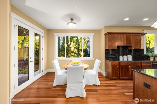 18638 92nd Avenue NE, Bothell, WA 98011