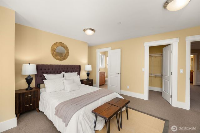 18638 92nd Avenue NE, Bothell, WA 98011