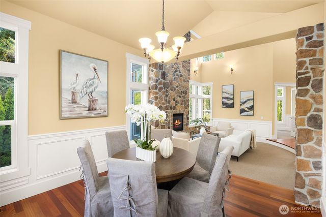 18638 92nd Avenue NE, Bothell, WA 98011