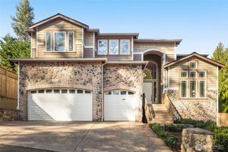 18638 92nd Avenue NE, Bothell, WA 98011