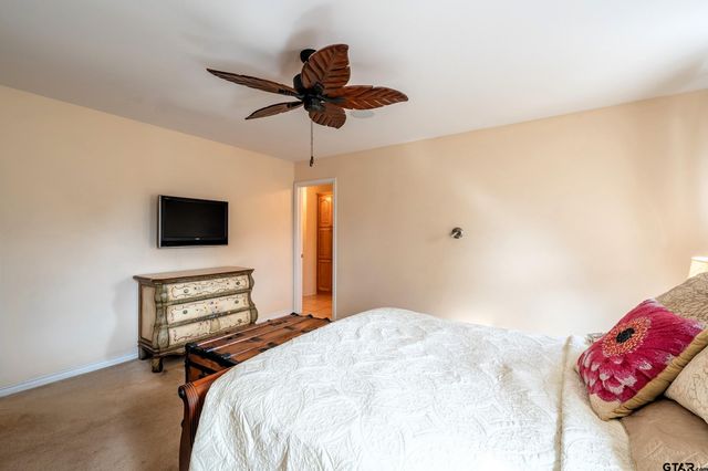 130 Pueblo Path, Holly Lake Ranch, TX 75765