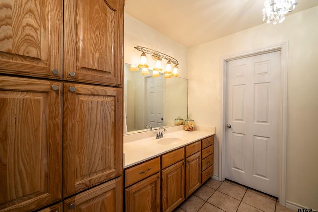 130 Pueblo Path, Holly Lake Ranch, TX 75765