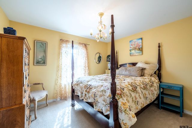 130 Pueblo Path, Holly Lake Ranch, TX 75765