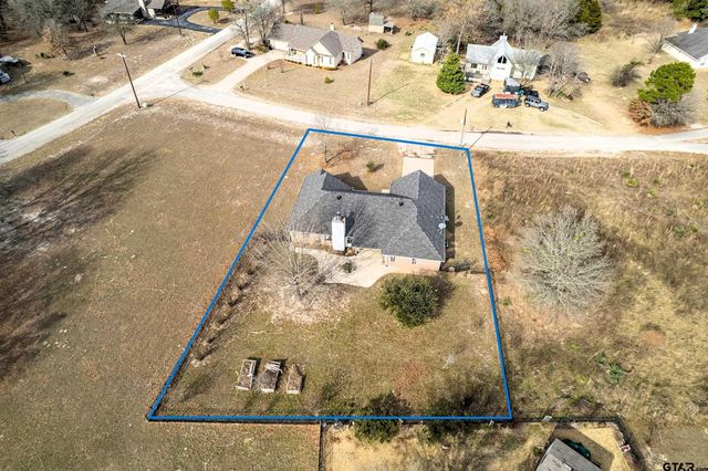 130 Pueblo Path, Holly Lake Ranch, TX 75765