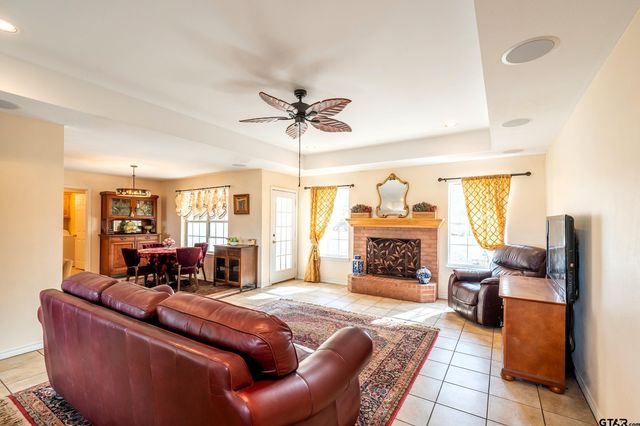 130 Pueblo Path, Holly Lake Ranch, TX 75765