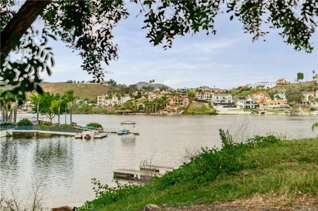 22294 Whirlaway Court, Canyon Lake, CA 92587