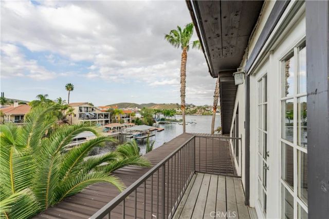 22294 Whirlaway Court, Canyon Lake, CA 92587