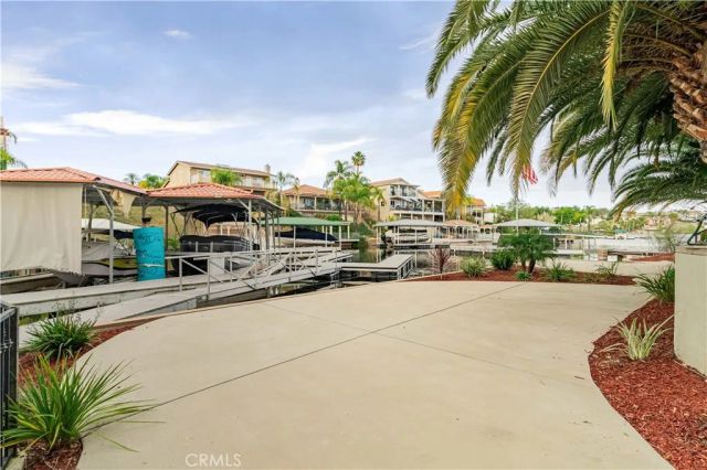 22294 Whirlaway Court, Canyon Lake, CA 92587