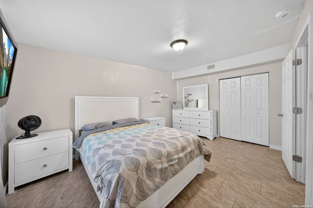 122 Globe Ave, San Antonio, TX 78228