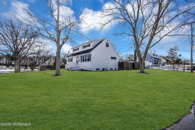 114 Basin Avenue, Brick, NJ 08723