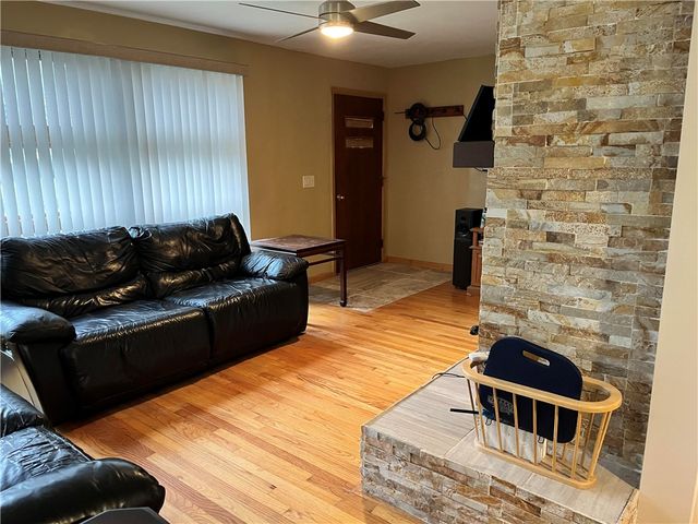 2 Cobble Hill Road, Lincoln, RI 02865