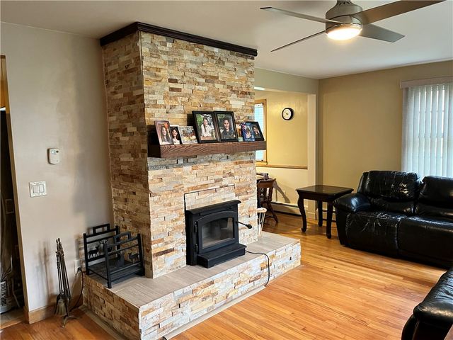 2 Cobble Hill Road, Lincoln, RI 02865