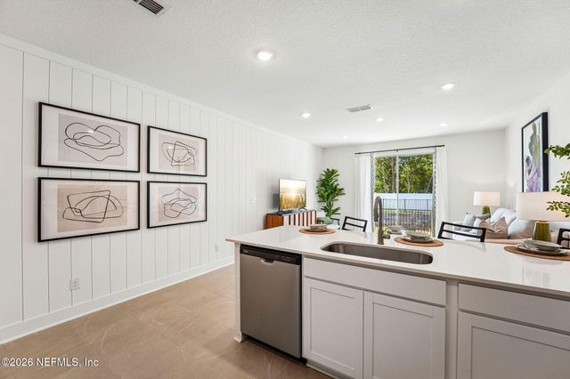 7644 COMMANDER Lane, Jacksonville, FL 32256