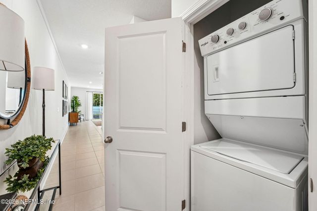 7644 COMMANDER Lane, Jacksonville, FL 32256