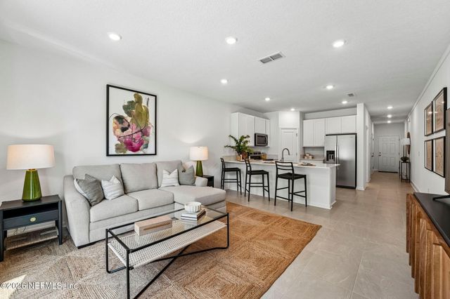 7644 COMMANDER Lane, Jacksonville, FL 32256