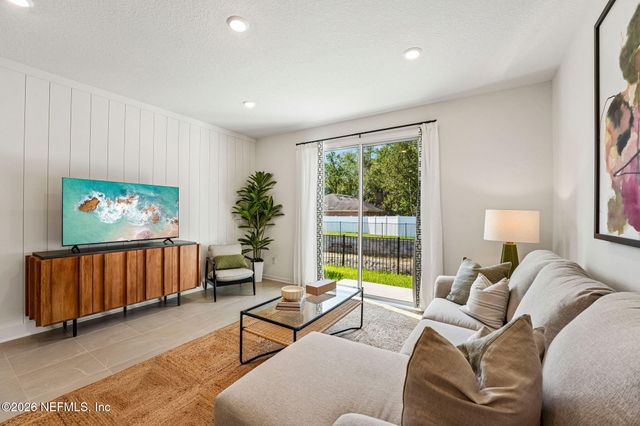 7644 COMMANDER Lane, Jacksonville, FL 32256