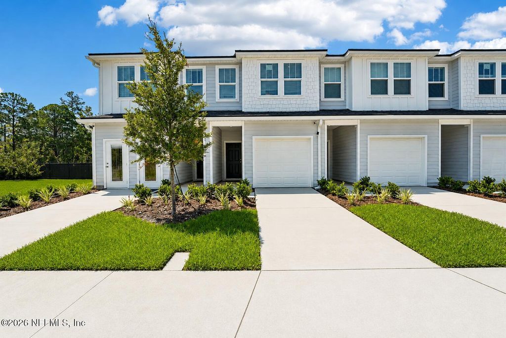7644 COMMANDER Lane, Jacksonville, FL 32256