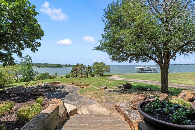 12391 Pleasure Hills Circle, Mabank, TX 75147
