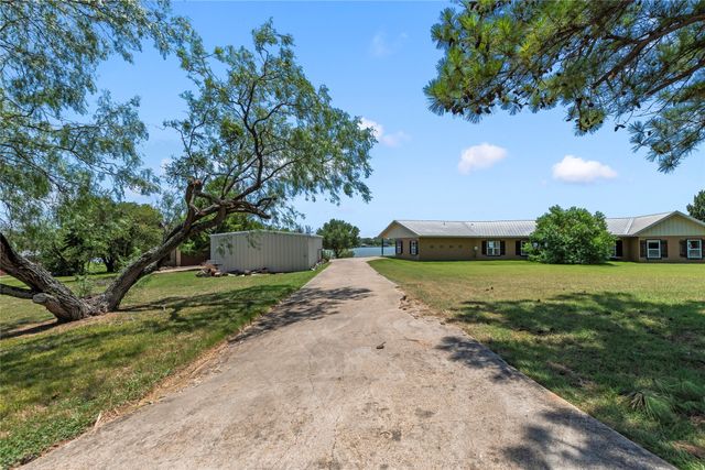 12391 Pleasure Hills Circle, Mabank, TX 75147