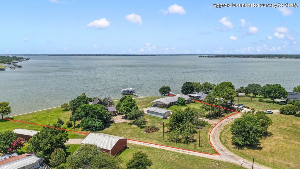 12391 Pleasure Hills Circle, Mabank, TX 75147