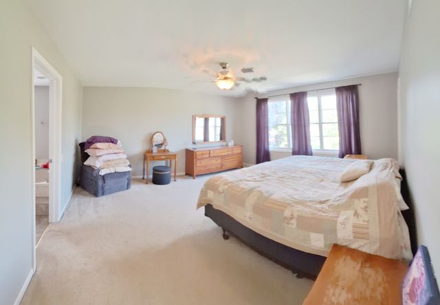 2110 Cumberland Parkway, Algonquin, IL 60102