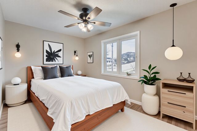 4241 Blackhawk Road, Eagan, MN 55122