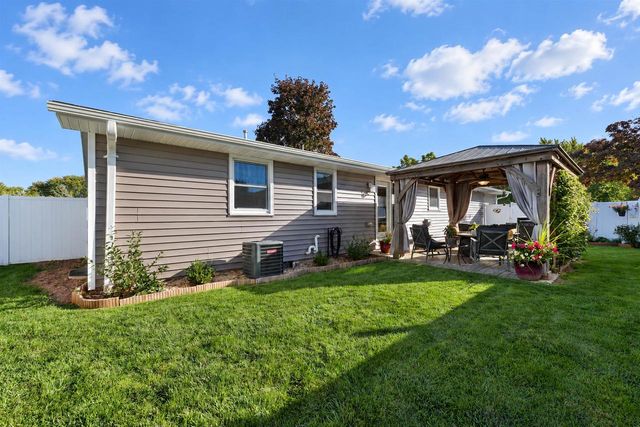 1020 STAR STREET, De Pere, WI 54115