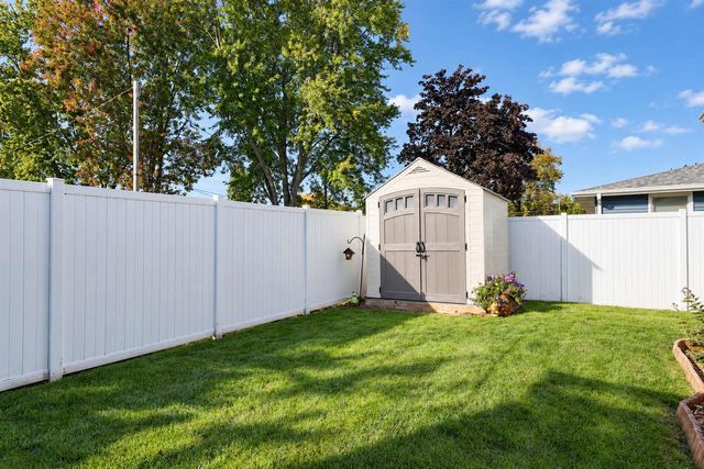 1020 STAR STREET, De Pere, WI 54115