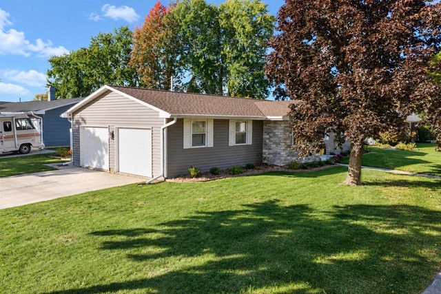 1020 STAR STREET, De Pere, WI 54115