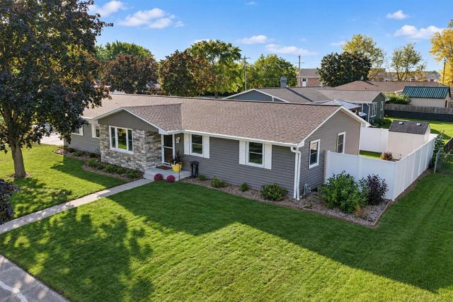 1020 STAR STREET, De Pere, WI 54115