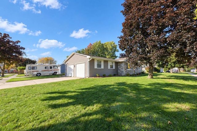 1020 STAR STREET, De Pere, WI 54115