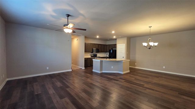 9720 Grosbeak Lane, Magnolia, TX 77354