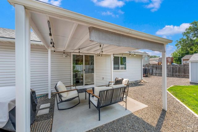 1427 N Antimony Pl, Kuna, ID 83634