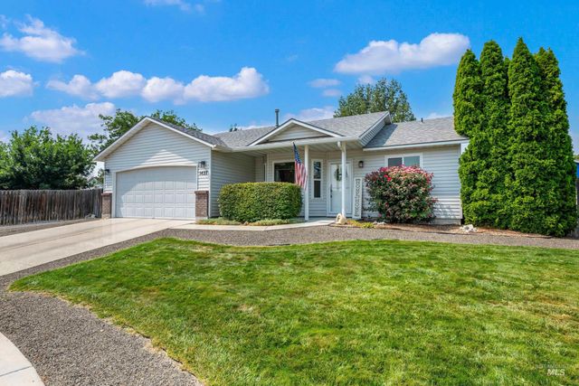 1427 N Antimony Pl, Kuna, ID 83634