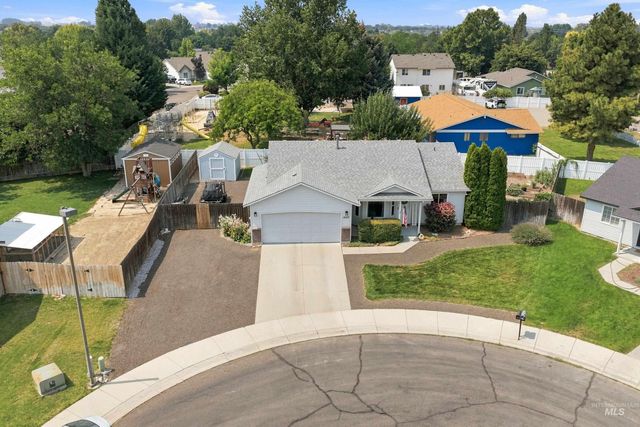 1427 N Antimony Pl, Kuna, ID 83634
