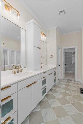 923 Chisolm Trail, Bossier City, LA 71111