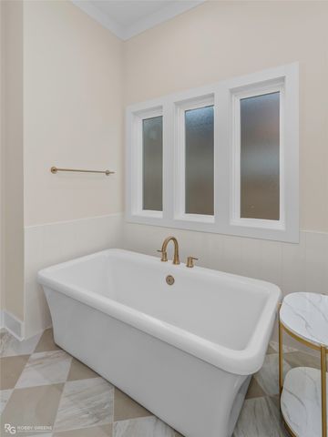 923 Chisolm Trail, Bossier City, LA 71111