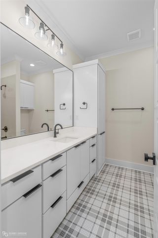 923 Chisolm Trail, Bossier City, LA 71111