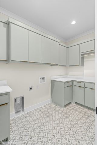 923 Chisolm Trail, Bossier City, LA 71111