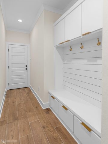 923 Chisolm Trail, Bossier City, LA 71111