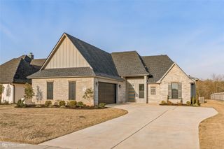 923 Chisolm Trail, Bossier City, LA 71111