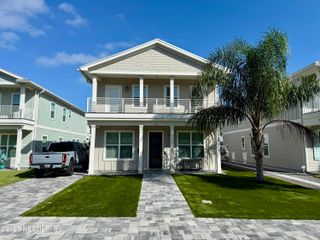 230 DAVIS Street, Neptune Beach, FL 32266