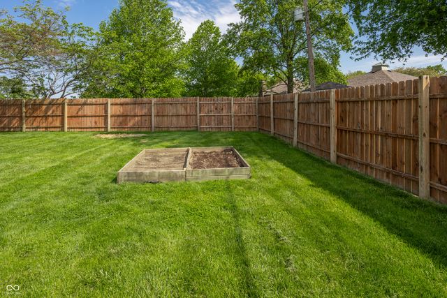 745 N Madison Street, Fortville, IN 46040