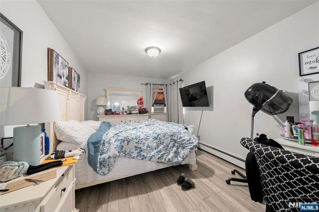 308 5th Street, Union City, NJ 07087
