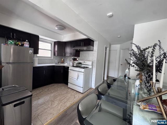 308 5th Street, Union City, NJ 07087