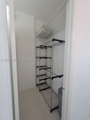 19380 Collins Ave Ph21, Sunny Isles Beach, FL 33160