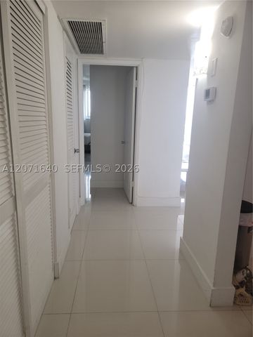 19380 Collins Ave Ph21, Sunny Isles Beach, FL 33160