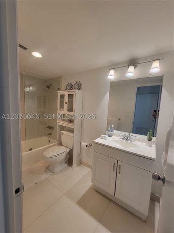 19380 Collins Ave Ph21, Sunny Isles Beach, FL 33160