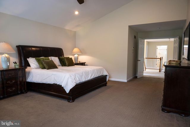 4502 SCENIC VIEW CIR, Doylestown, PA 18902