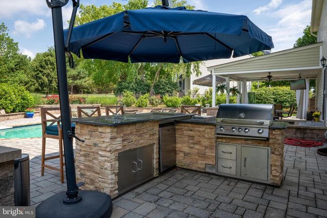 4502 SCENIC VIEW CIR, Doylestown, PA 18902
